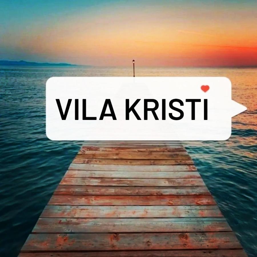 Appartments Kristi&Iris Vlorë Екстериор снимка